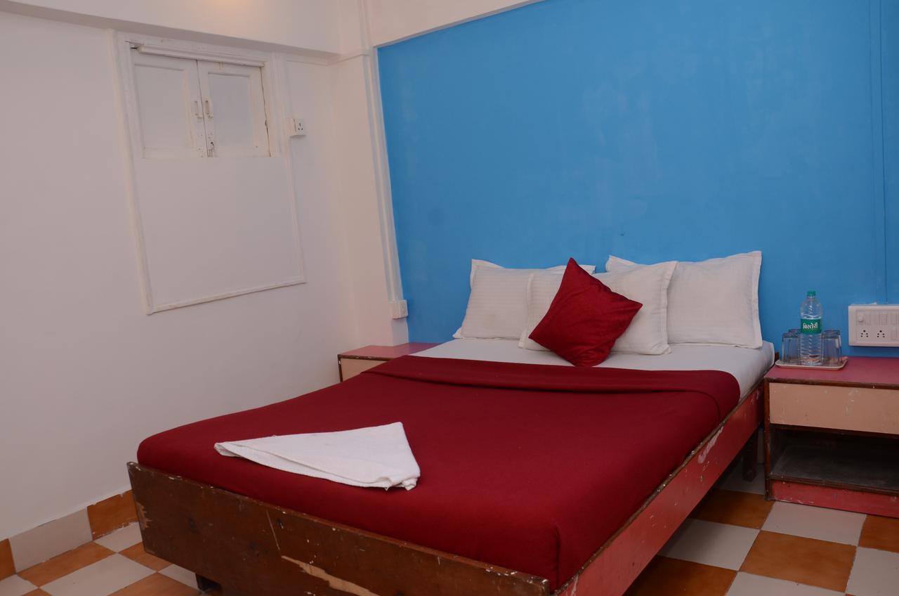 מומביי Anil Guest House מראה חיצוני תמונה